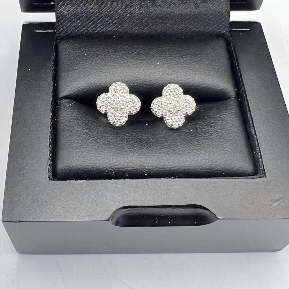 925 Sterling Silver 0.89CT MOISSANITE  Stud Earrings Screw Back unisex